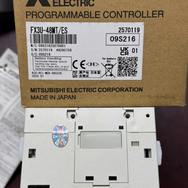 PLC FX3U-48MT/ES