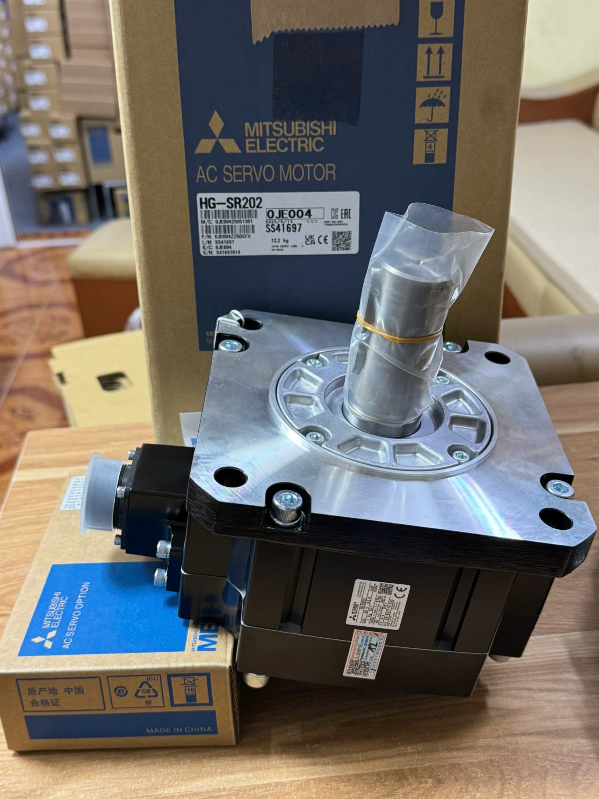ĐỘNG CƠ MITSUBISHI HG-SR202